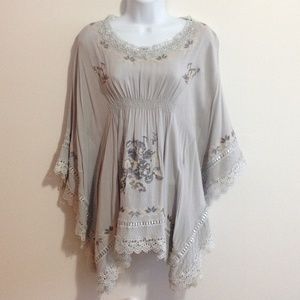 gray kimono top with embroidery and crochet trim